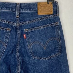 Levi’s Wedgie Straight Jeans 26